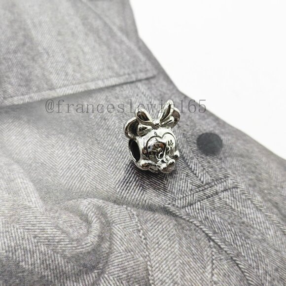 Pandora Minnie Mouse Charm - Picture 4 of 4